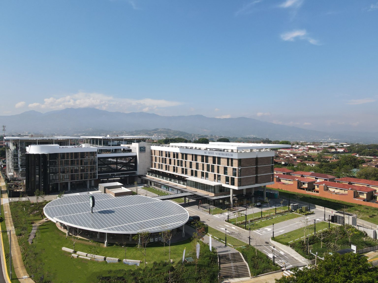 AC Hotel by Marriott Heredia, nueva opción cerca del aeropuerto Juan